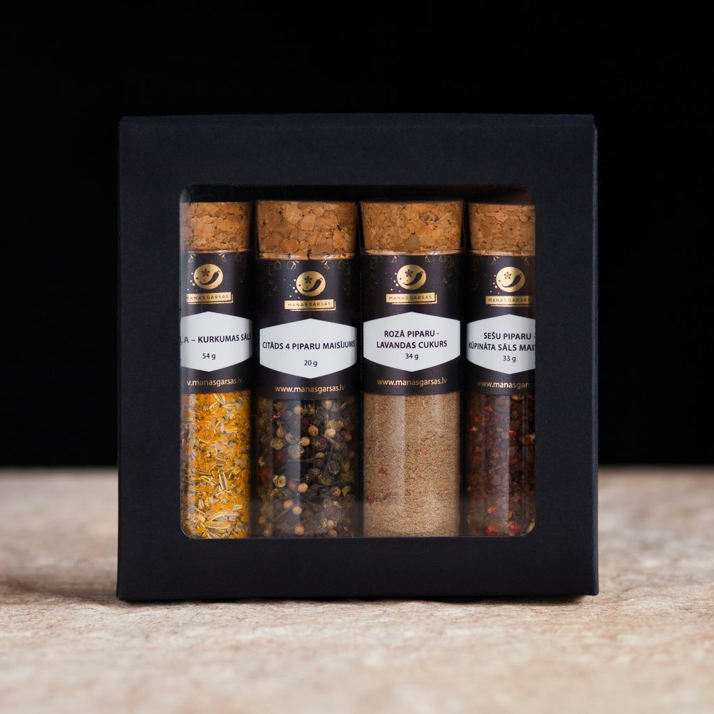 Kartona kastīte (paredzēta 4 lielajām mēģenēm)